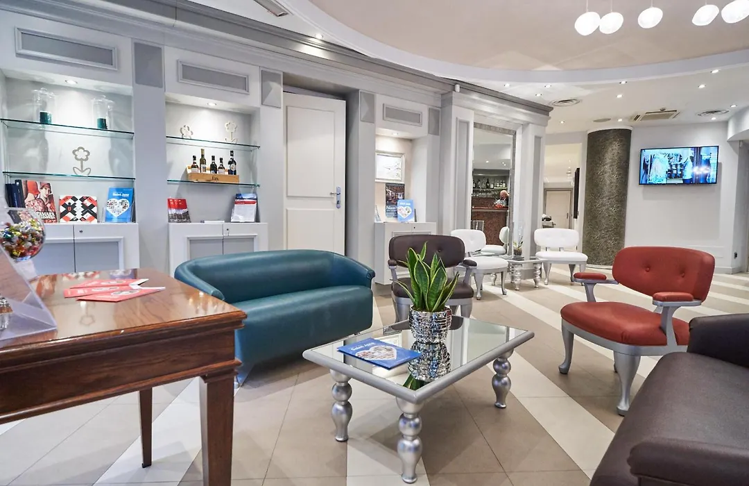 Hotel Centrale Best Western Signature Collection-1